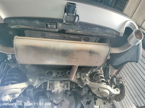 2016 Ford Edge F2GZ5F250H Used OEM Exhaust Muffler
