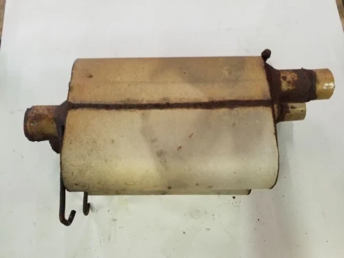 2005-2007 Ford F-350 5.4L Left & Right Used OEM Exhaust Muffler