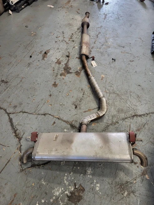 2021-2022 Ford Bronco LX615E292AZ Rear Used OEM Exhaust Muffler