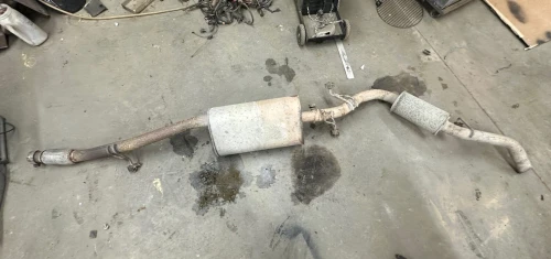 2014-2019 GMC 84665237 Used OEM Exhaust Muffler
