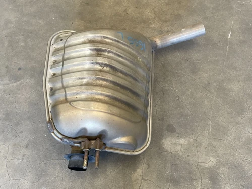 Hyundai Genesis 3.8L Left/Driver Used OEM Exhaust Muffler