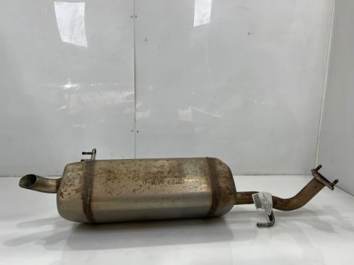2017-2020 Hyundai Elantra 28710F3400 2.0L Rear Used OEM Exhaust Muffler