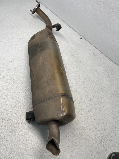 2017-2018 Hyundai Elantra 2.0L Rear Used OEM Exhaust Muffler