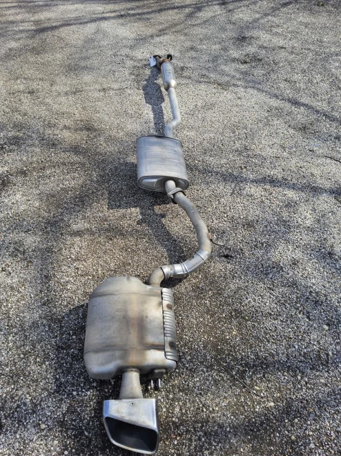 Hyundai Santa Fe 2.5L Used OEM Exhaust Muffler