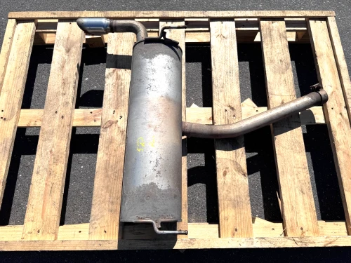 2014-2019 Jeep Cherokee 2.4L Rear FWD Used OEM Exhaust Muffler