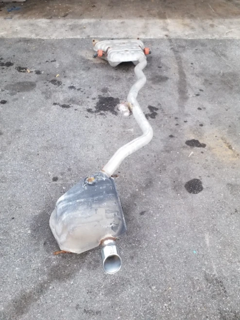 2013-2020 Jeep Grand Cherokee Right/Passenger Used OEM Exhaust Muffler
