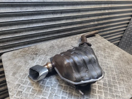 2014-2018 Jeep Grand Cherokee Rear Used OEM Exhaust Muffler