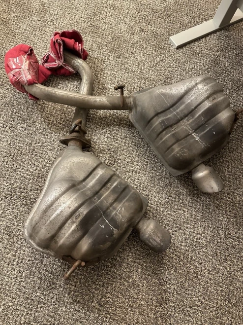 2014-2018 Jeep Cherokee 68194390AE Used OEM Exhaust Muffler