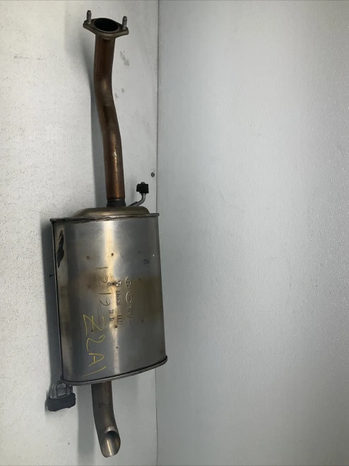 2014-2018 Kia Forte Used OEM Exhaust Muffler