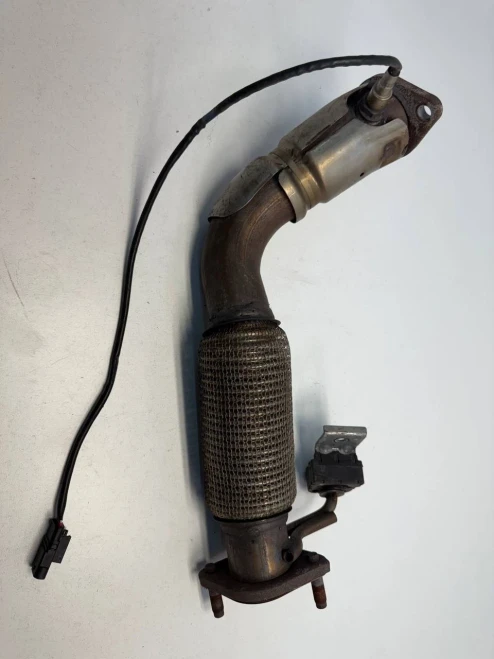 2021-2024 Kia K5 1.6L Front Used OEM Exhaust Muffler