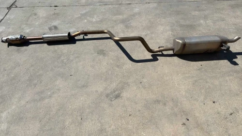 2021-2024 Kia Forte 28600M7510 2.0L Center Used OEM Exhaust Muffler