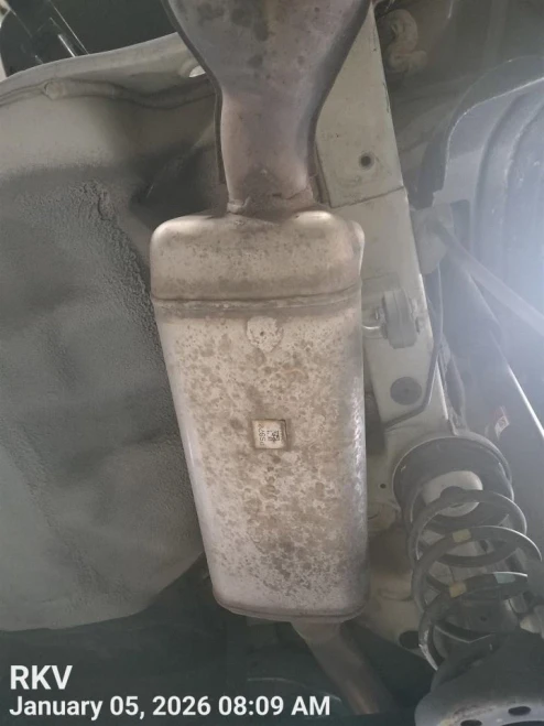 2019 Kia Soul 28710B2700 Used OEM Exhaust Muffler