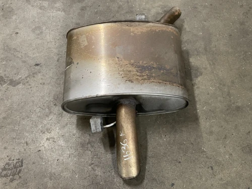 Land Rover Range Rover 5.0L Left/Driver Rear Used OEM Exhaust Muffler
