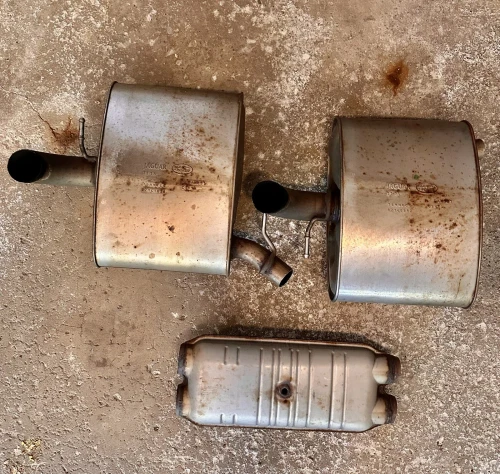 2014-2017 Land Rover Range Rover Used OEM Exhaust Muffler