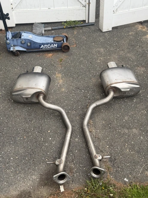 2026 Lexus IS300 Rear Used OEM Exhaust Muffler