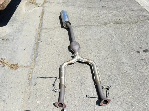 2006-2007 Lexus 1741050430 Used OEM Exhaust Muffler