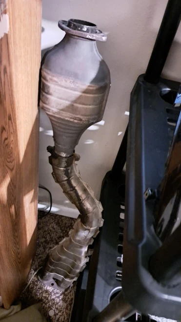 Lexus IS300 Used OEM Exhaust Muffler