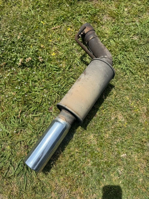 2007-2014 Lincoln Navigator 5.4L Used OEM Exhaust Muffler