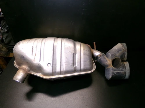 2003-2009 Mercedes-Benz E350 2114911001 Left/Driver Rear Used OEM Exhaust Muffler