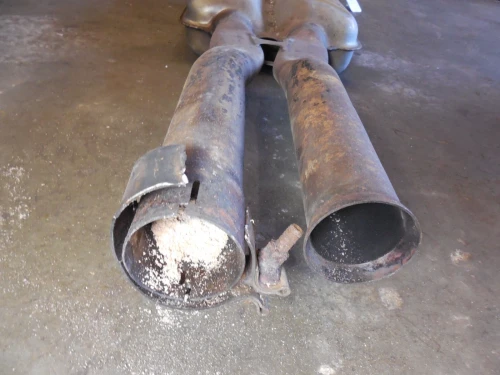 2011 Mercedes-Benz S550 2214911100 Center Used OEM Exhaust Muffler
