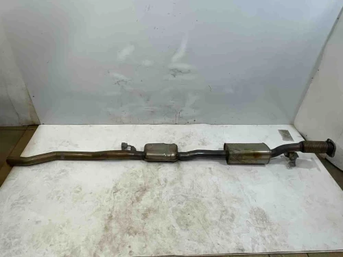2020-2025 Mercedes-Benz 2.0L Center FWD Used OEM Exhaust Muffler