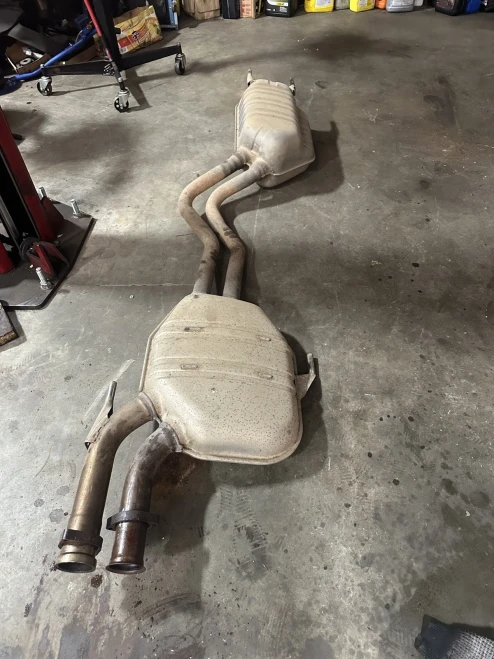 1994-1998 Mercedes-Benz S600 1404910801 Rear Used OEM Exhaust Muffler
