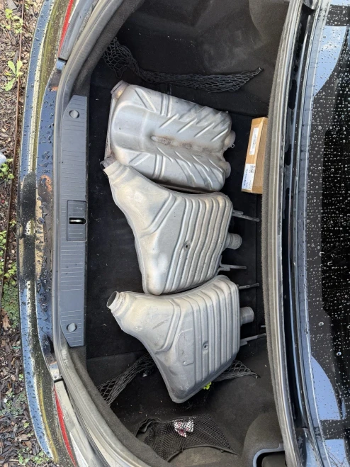 2006 Mercedes-Benz S-Class Used OEM Exhaust Muffler