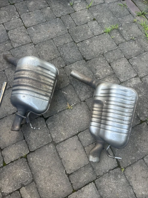 2014-2016 Mercedes-Benz E-Class Left & Right Used OEM Exhaust Muffler