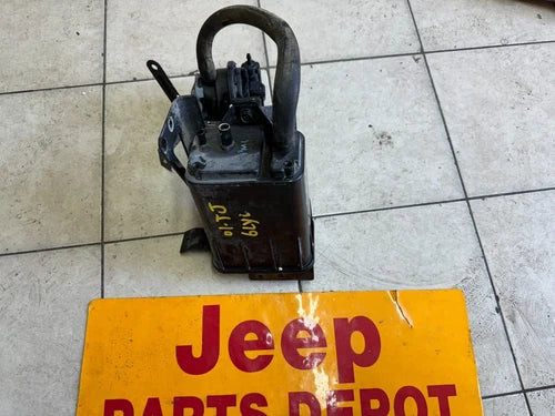 1999 - 2002 Jeep Wrangler TJ Vapor Vacuum Charcoal Canister Assembly OEM USED