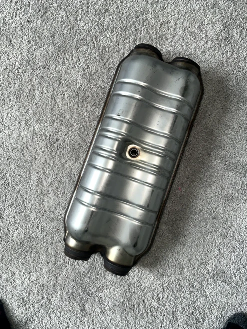 2012-2016 Mercedes-Benz E-Class 3.5L Center RWD Used OEM Exhaust Muffler