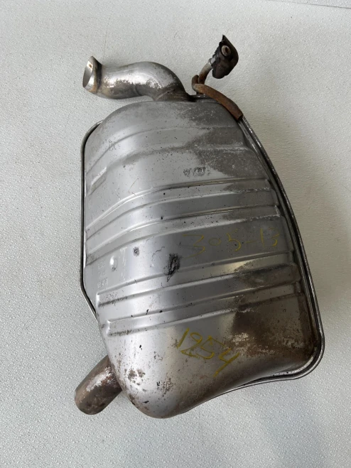 2006-2009 Mercedes-Benz E350 3.5L Right/Passenger Rear Used OEM Exhaust Muffler