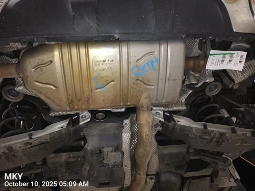2021 Mercedes-Benz 2474908404 Used OEM Exhaust Muffler