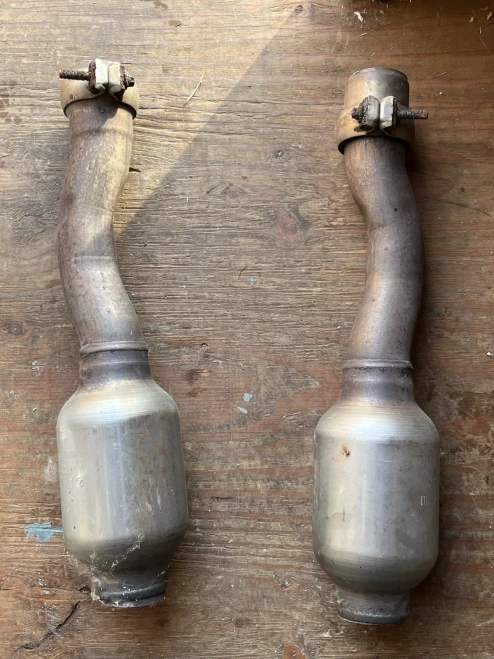 Mercedes-Benz CLS550 Used OEM Exhaust Muffler