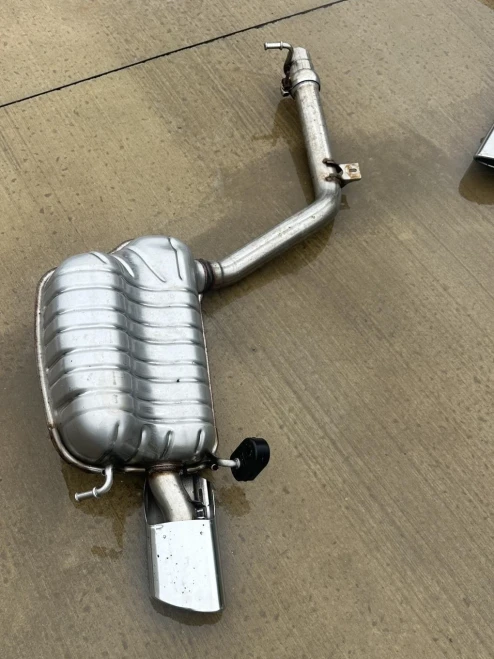 2013 Mercedes-Benz C350 3.5L Left & Right Used OEM Exhaust Muffler