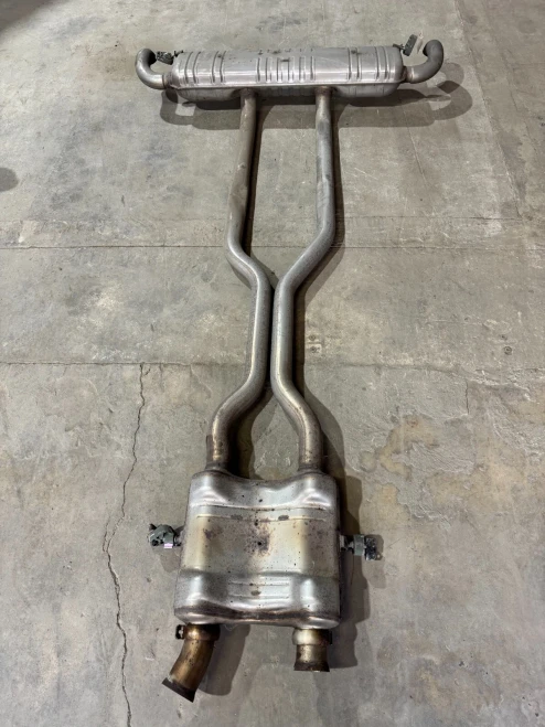 2013-2016 Mercedes-Benz GLS450 Center Used OEM Exhaust Muffler