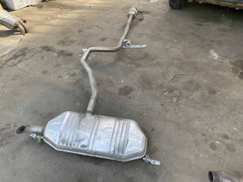 2020 Mercedes-Benz A2474910400 Used OEM Exhaust Muffler