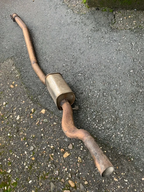 2005-2008 Mercedes-Benz A1694911300 Used OEM Exhaust Muffler