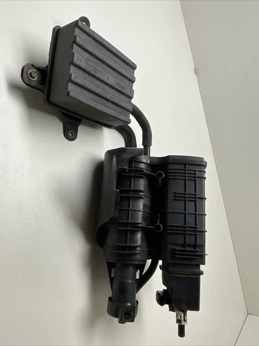 2010 Honda Insight Fuel Vapor Charcoal Canister OEM