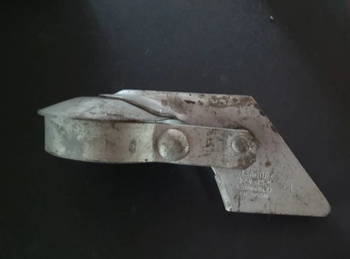 Mercury 2933216 Used OEM Exhaust Muffler