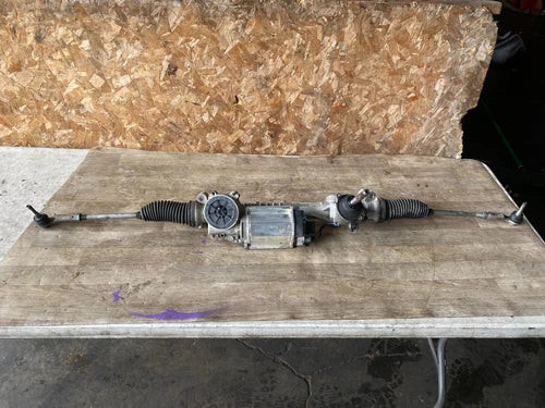 CHRYSLER 200 OEM 14-17 ELECTRIC POWER WHEEL STEER GEAR RACK AND PINION used OEM rack and pinion