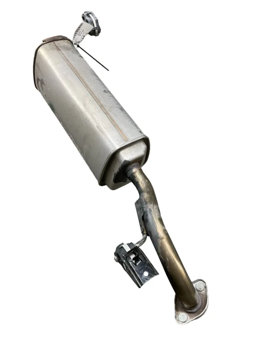 2025 Nissan Kicks 2.0L FWD Used OEM Exhaust Muffler