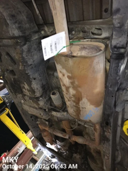 2017 Nissan Frontier 20100ZL40A Used OEM Exhaust Muffler