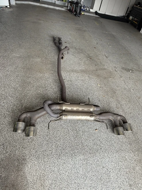 2009-2010 Nissan GT-R 20100JF00A Used OEM Exhaust Muffler
