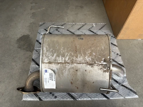 2015-2019 Subaru Outback 44300AL02B Right/Passenger Used OEM Exhaust Muffler