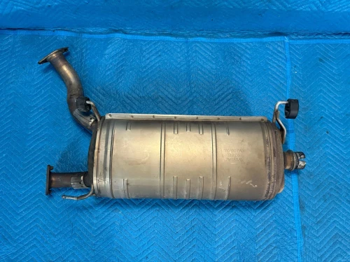 2008-2021 Toyota Land Cruiser 1742038100 Front Used OEM Exhaust Muffler