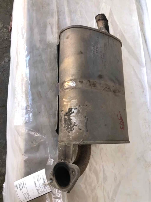 1998-1999 Toyota Corolla Used OEM Exhaust Muffler