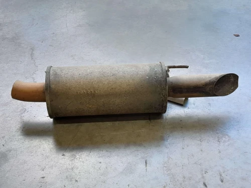 2001-2007 Toyota Sequoia 174050F030 Rear Used OEM Exhaust Muffler