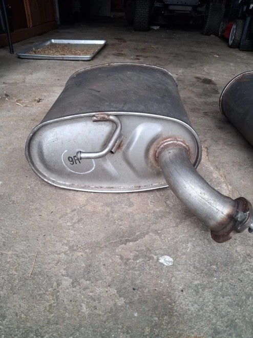 2018 Toyota Camry Used OEM Exhaust Muffler