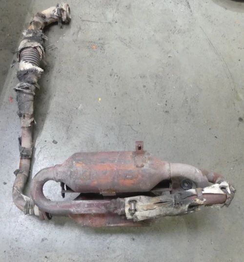 Toyota 175509NJ4N Used OEM Exhaust Muffler