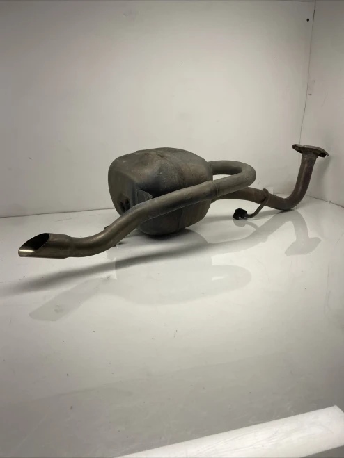 Toyota Prius 1743021831 Used OEM Exhaust Muffler